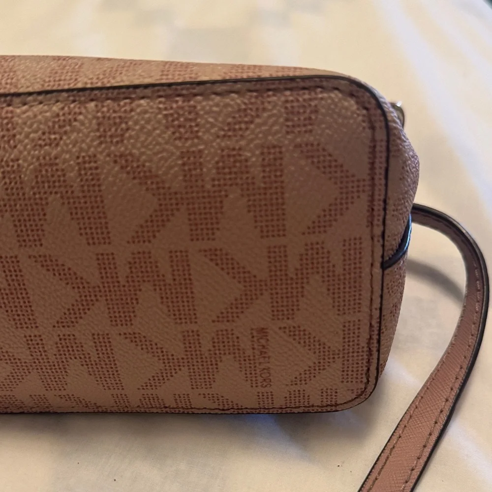 Michael Kors Blush MK Signature Dome Crossbody with Gold Hardware